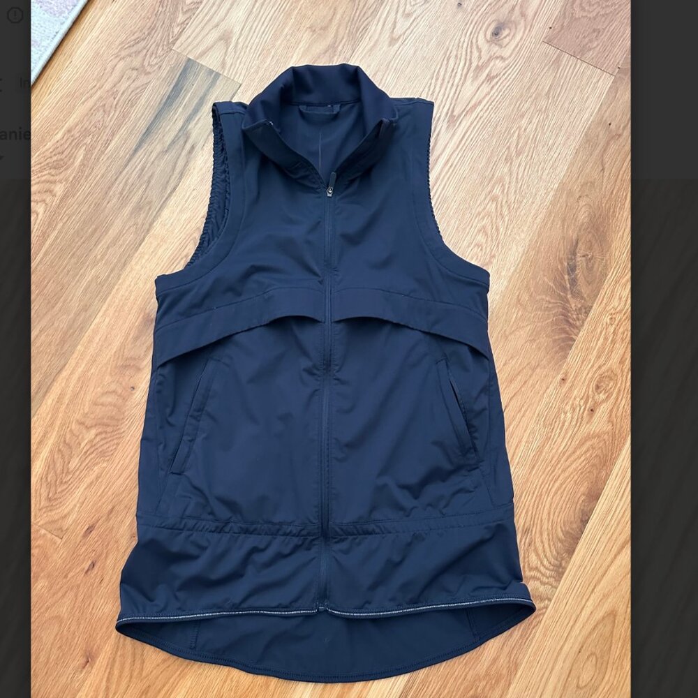 Lululemon athletica Navy Vest size 4